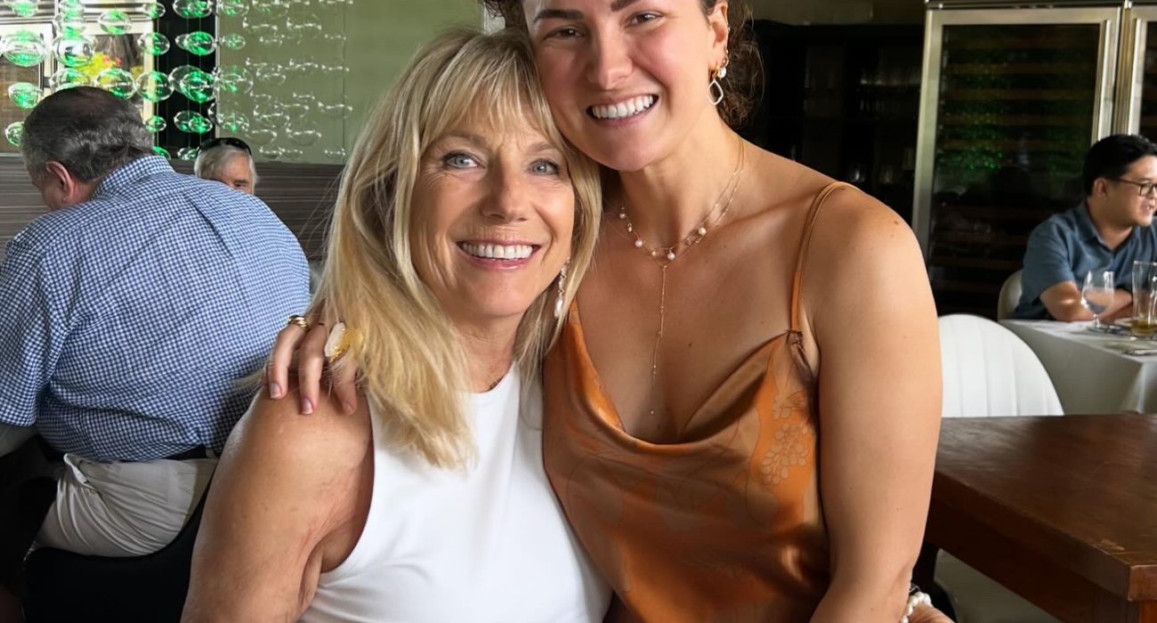 A4AEB257-8175-4117-A7EA-D380576A2C6D